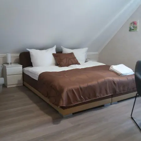 Mueller Residenz Zur S-bahn Guest house