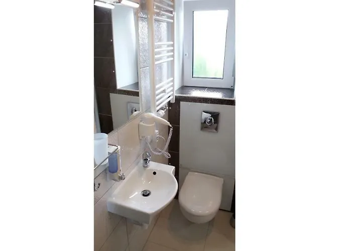 Mueller Residenz Zur S-bahn 3*